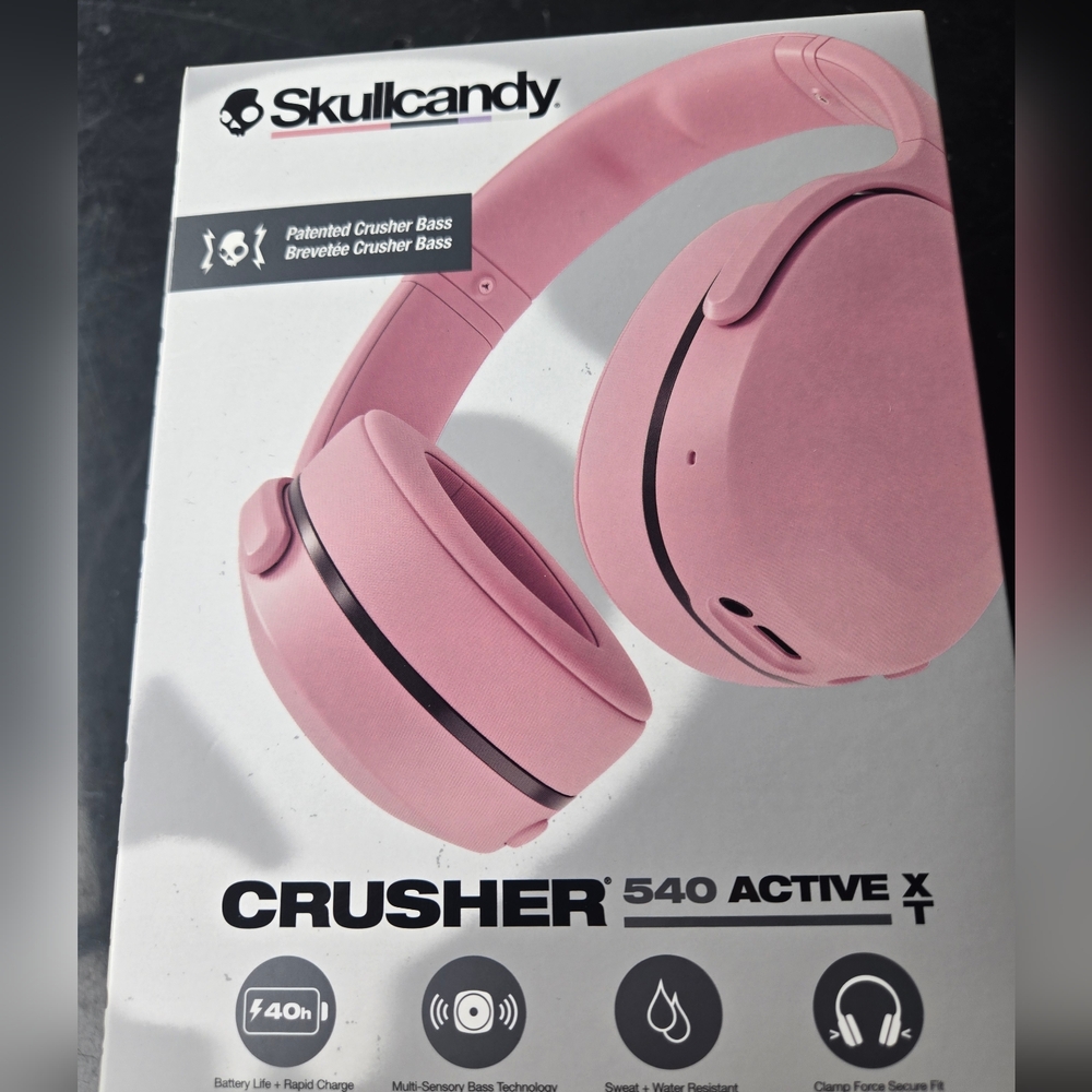 SKULLKANDY CRUSHERS 540 ACTIVE XT SOFT PINK WIRELESS HEADPHONES